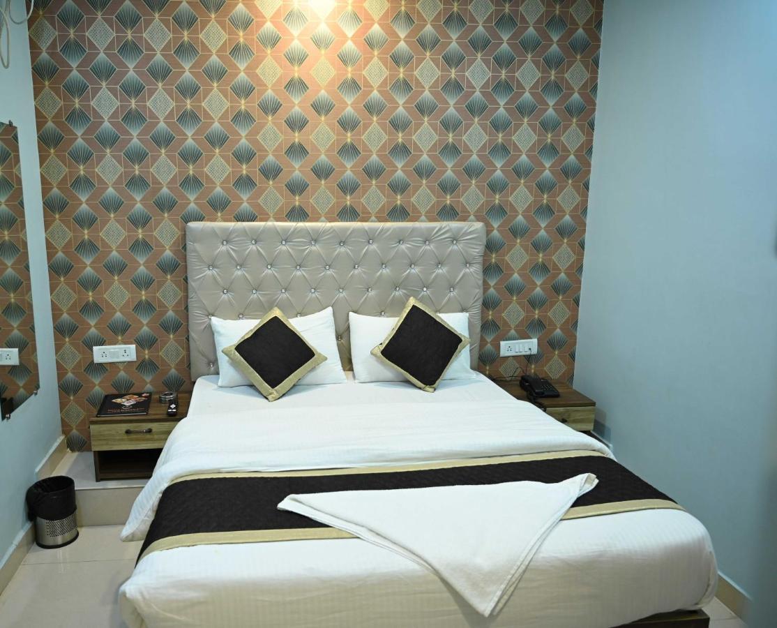 Super Hotel O Glance Inn Патна Экстерьер фото