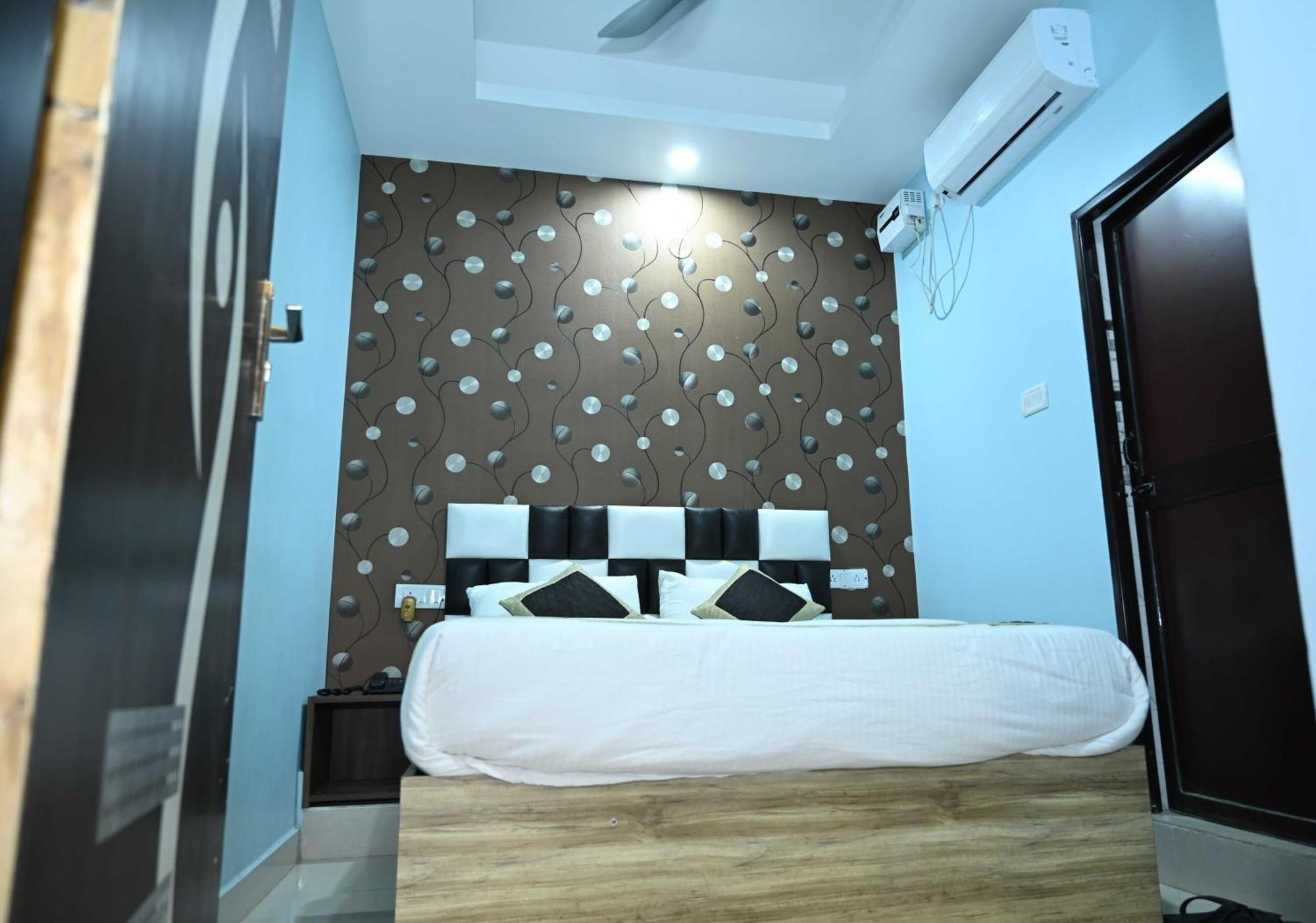 Super Hotel O Glance Inn Патна Экстерьер фото